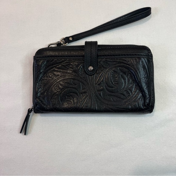 The Sak Embossed Black Leather Large Wallet - Picture 4 of 11